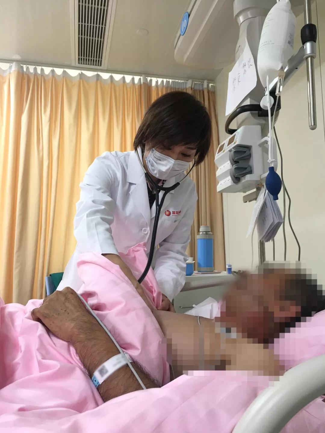 患者心脏骤停半小时 西安国际医学中心医院上演生死时速